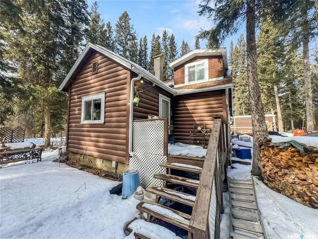 32 Sturgeon Street Shellbrook Rm No. 493 SK S0J 2E1