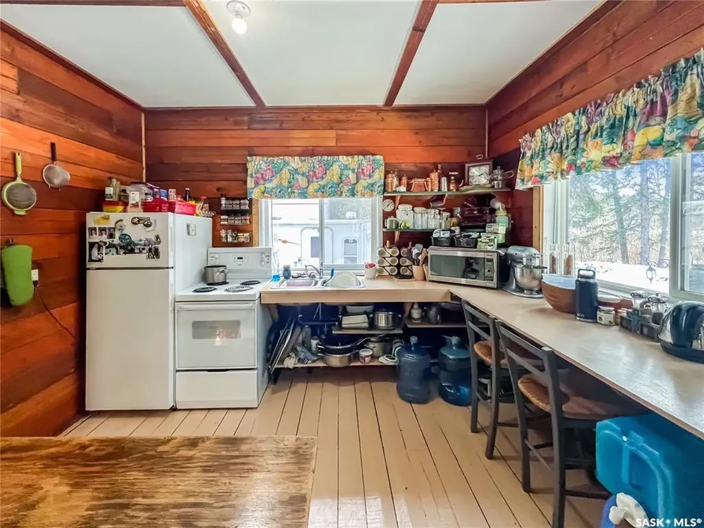32 Sturgeon Street Shellbrook Rm No. 493 SK S0J 2E1