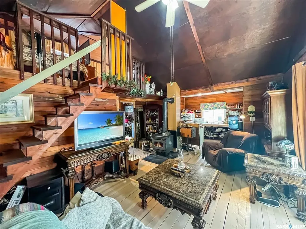 32 Sturgeon Street Shellbrook Rm No. 493 SK S0J 2E1