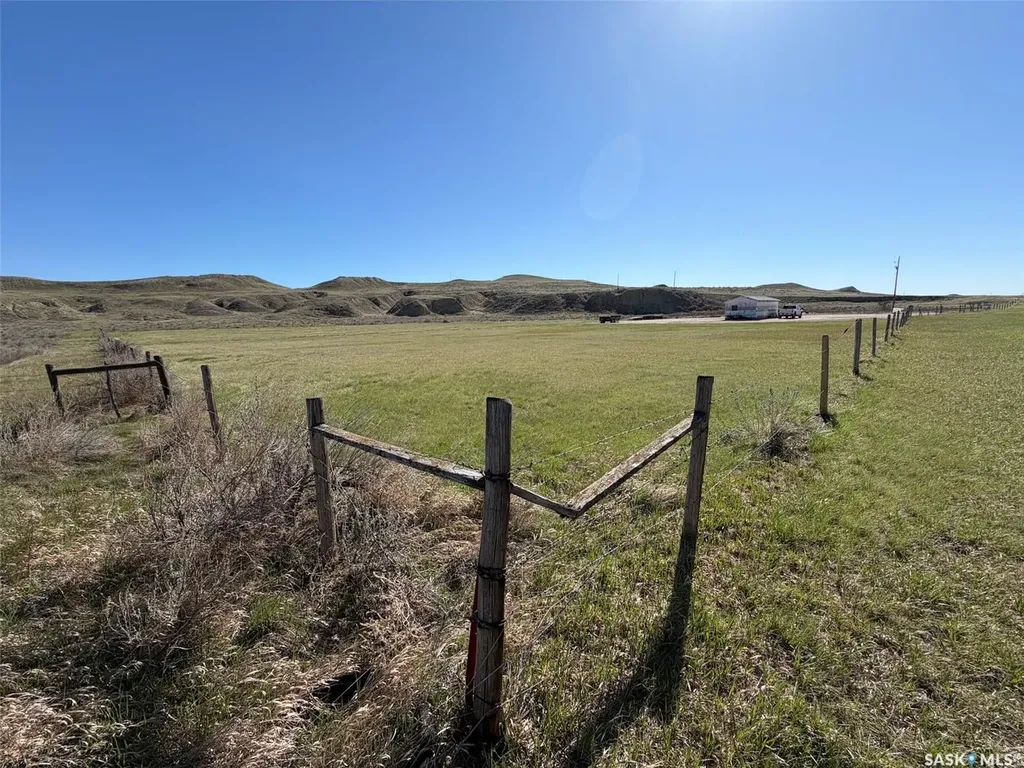 Rural Address Eastend SK S0N 0T0