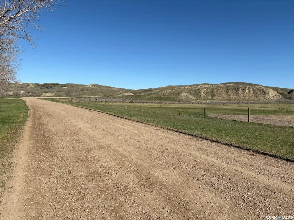 Rural Address Eastend SK S0N 0T0
