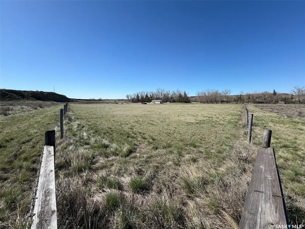Rural Address Eastend SK S0N 0T0