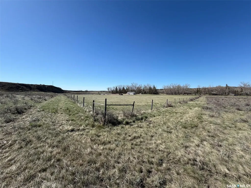 Rural Address Eastend SK S0N 0T0