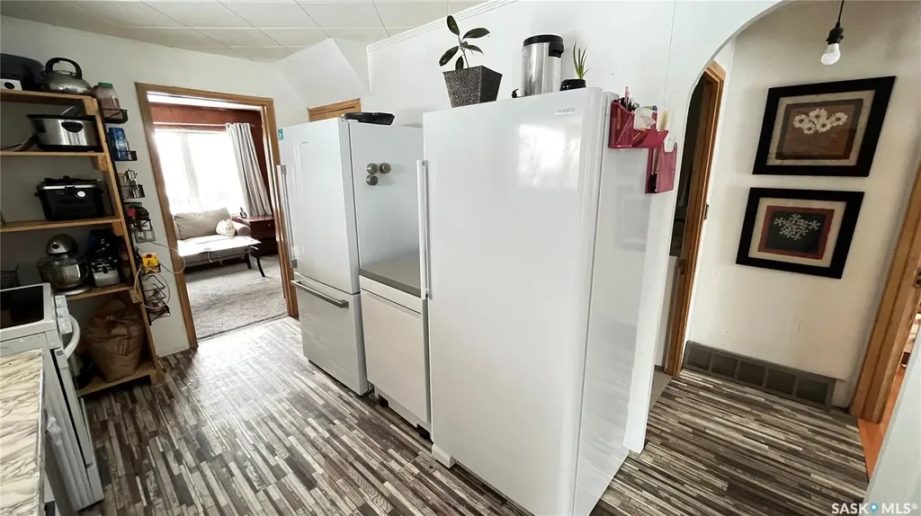 58 2nd Street Tompkins SK S0N 2S0