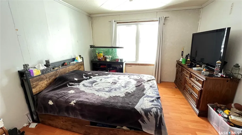 58 2nd Street Tompkins SK S0N 2S0