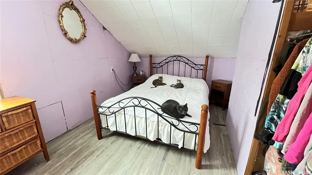 58 2nd Street Tompkins SK S0N 2S0