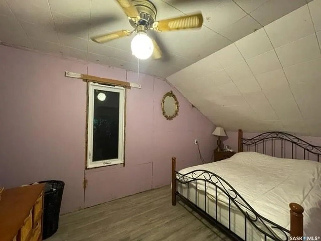 58 2nd Street Tompkins SK S0N 2S0