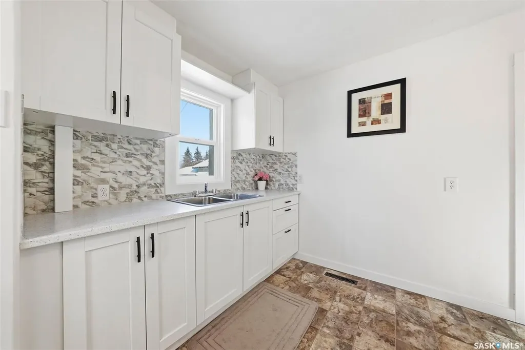 707 King Street Cudworth SK S0K 1B0