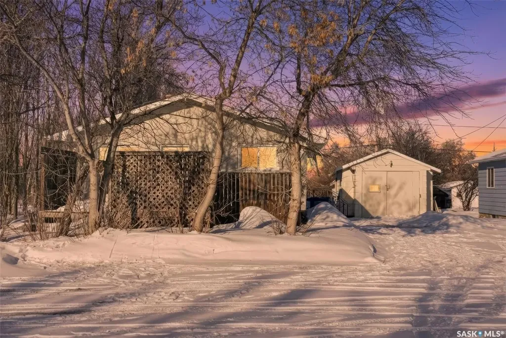 707 King Street Cudworth SK S0K 1B0