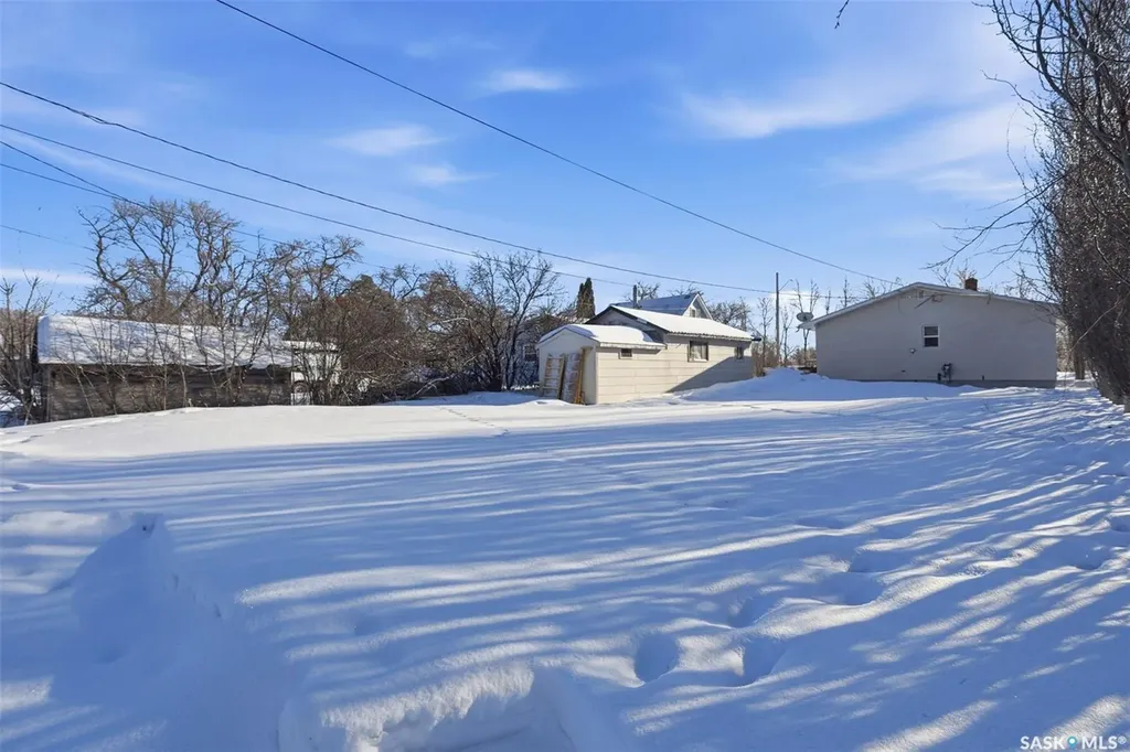707 King Street Cudworth SK S0K 1B0