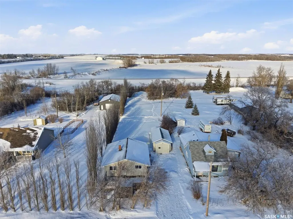707 King Street Cudworth SK S0K 1B0