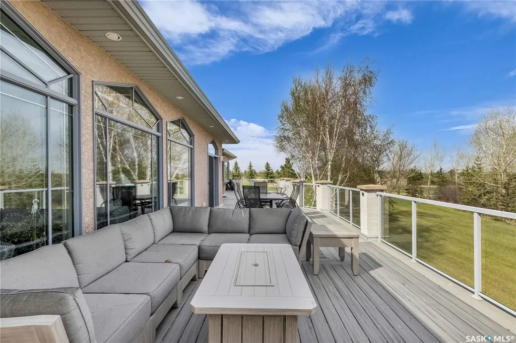 48 Cathedral Bluffs Road Corman Park Rm No. 344 SK S7P 1A3