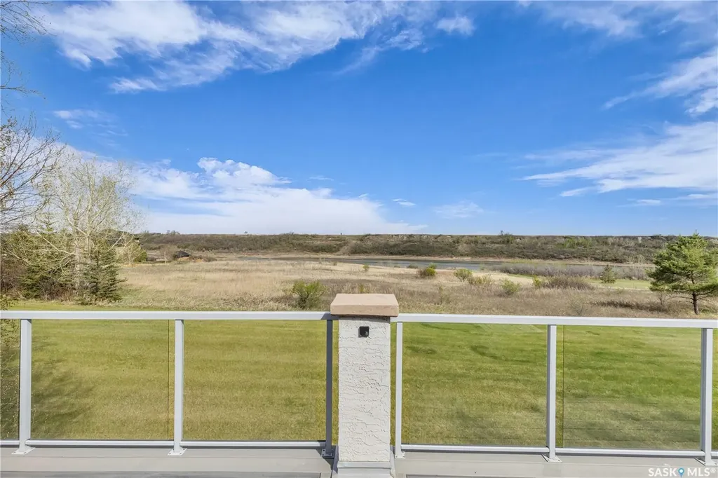 48 Cathedral Bluffs Road Corman Park Rm No. 344 SK S7P 1A3