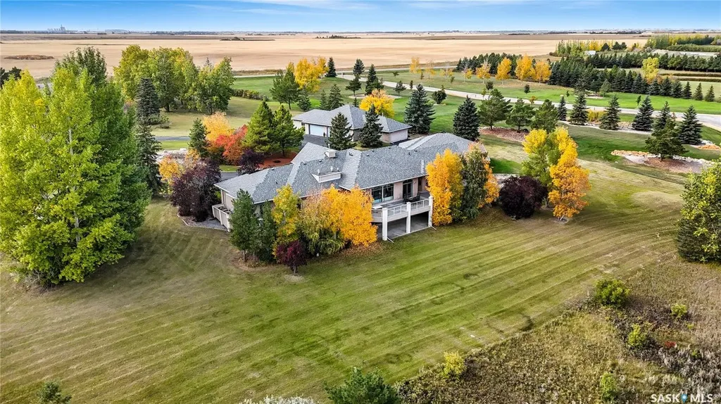 48 Cathedral Bluffs Road Corman Park Rm No. 344 SK S7P 1A3