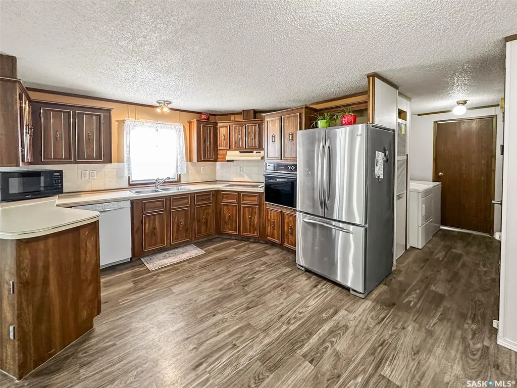 27 Prairie Sun Court Swift Current SK S9H 3X6
