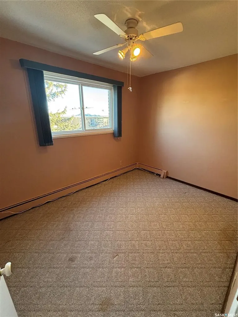 26 Shaw Street Regina SK S4R 3M4