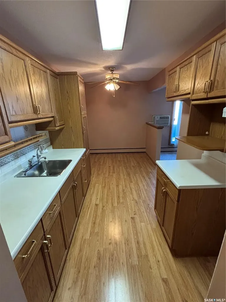26 Shaw Street Regina SK S4R 3M4