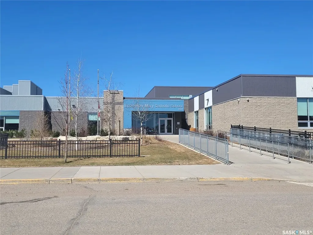 1048 3rd Street N Martensville SK S0K 2T1