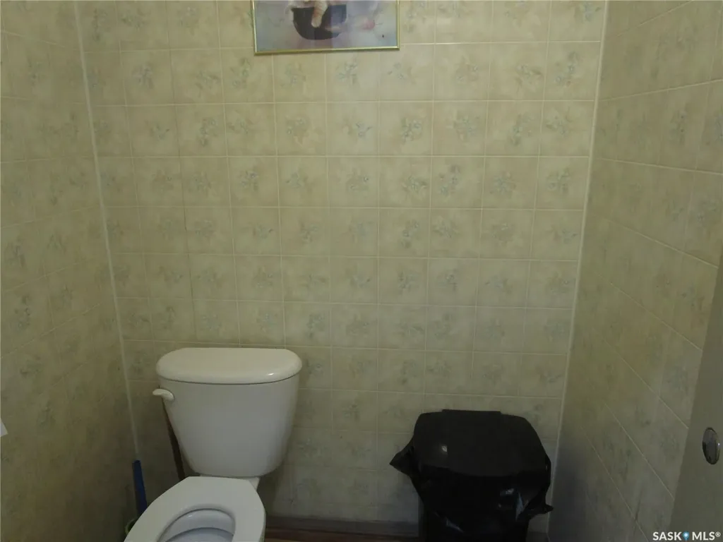 229 Centre Street Assiniboia SK S0H 0B0