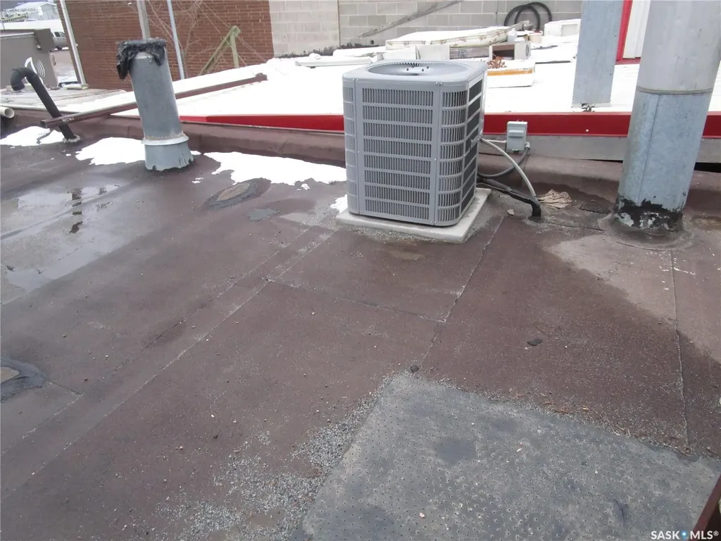 229 Centre Street Assiniboia SK S0H 0B0