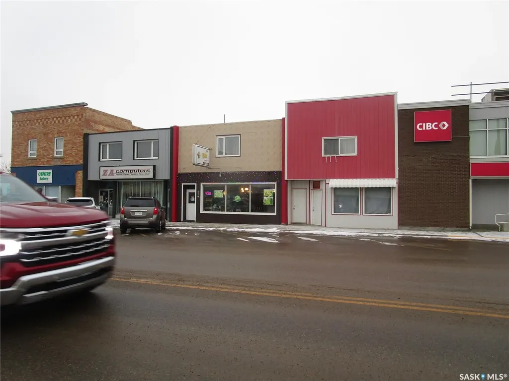229 Centre Street Assiniboia SK S0H 0B0
