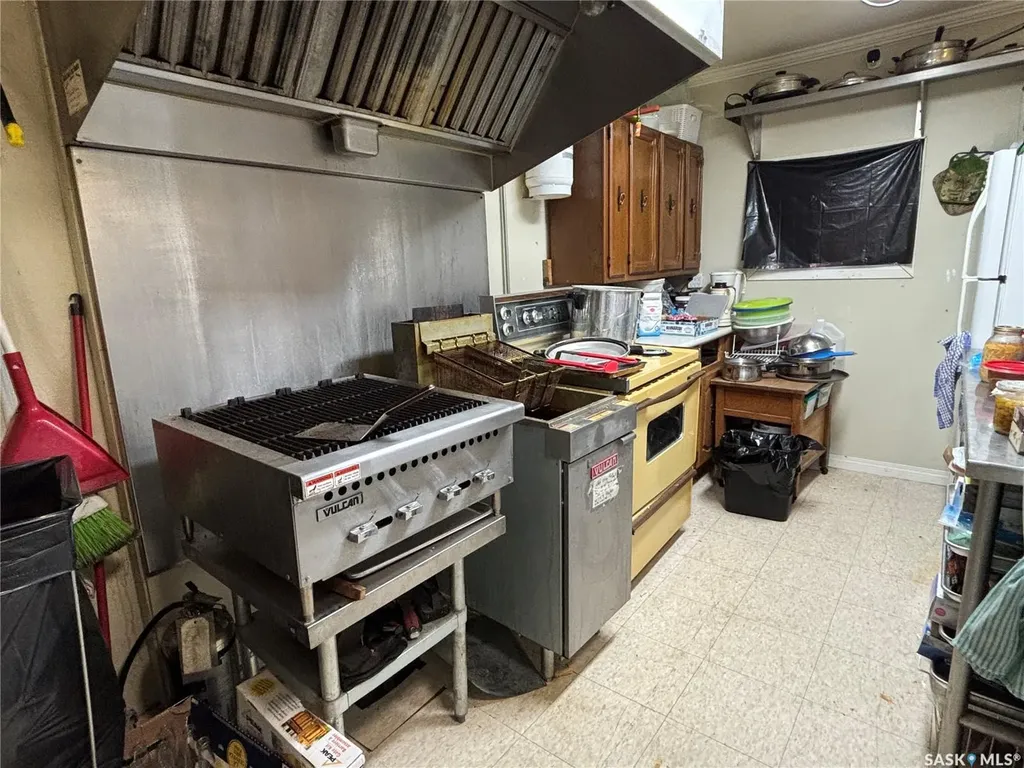 108 Main Street Eatonia SK S0L 0Y0