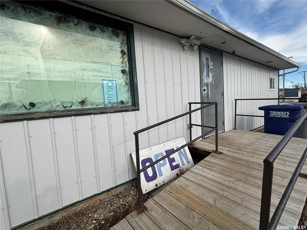 108 Main Street Eatonia SK S0L 0Y0