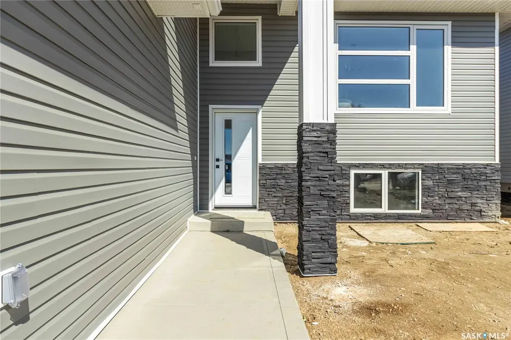 836 Ballesteros Crescent Warman SK S0K 4S4