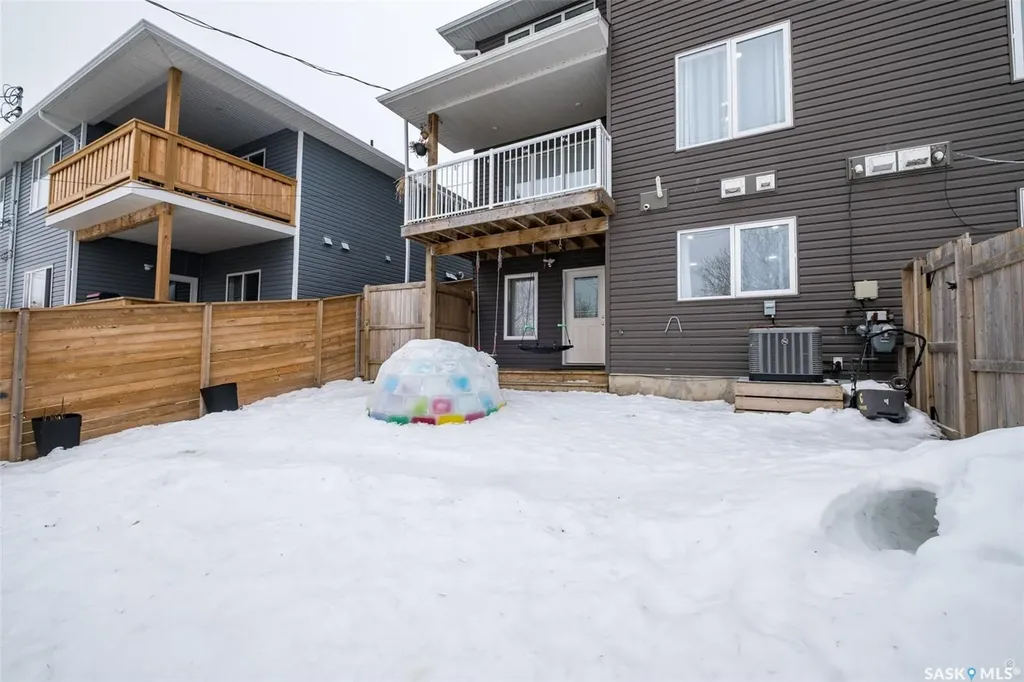 744 19th Street W Prince Albert SK S6V 4E4