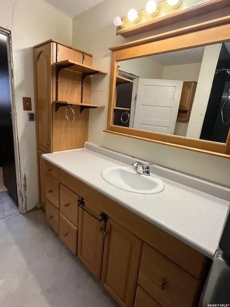 112 Main Street Harris SK S0L 1K0