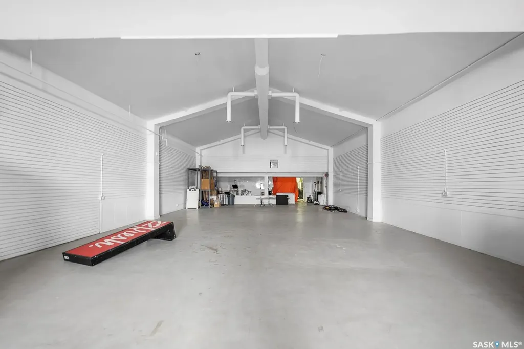1300 8th Avenue Regina SK S4R 1E2