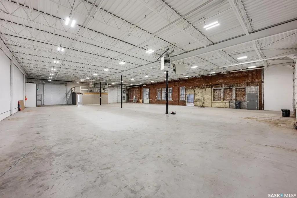 1300 8th Avenue Regina SK S4R 1E2