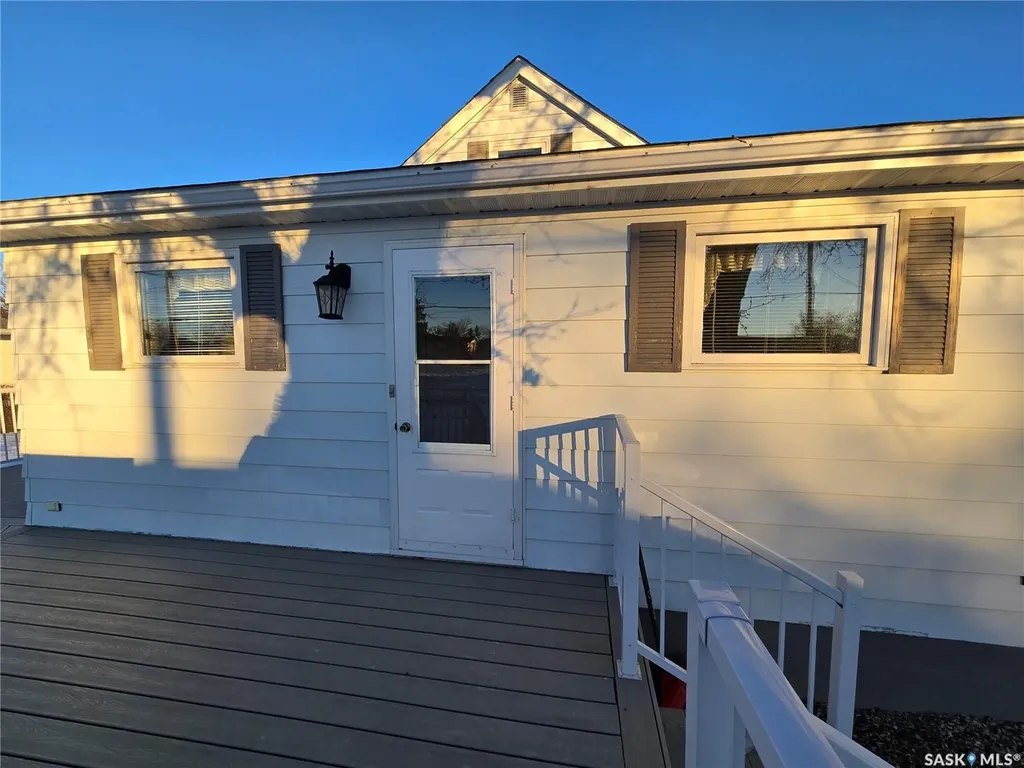 226 1st Street W Kyle SK S0L 1T0