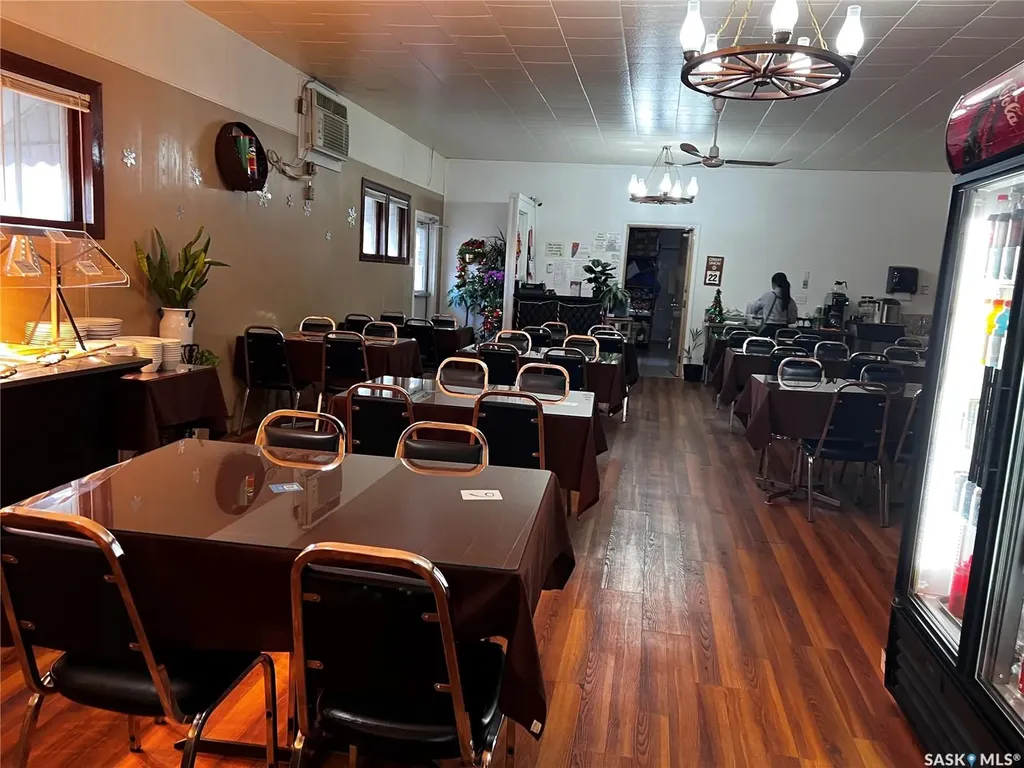 55 Centre Street Fox Valley SK S0N 0V0