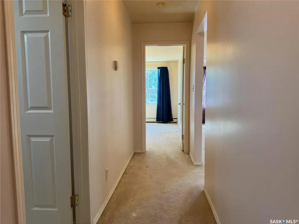 102 1st Avenue Caronport SK S0H 0S0