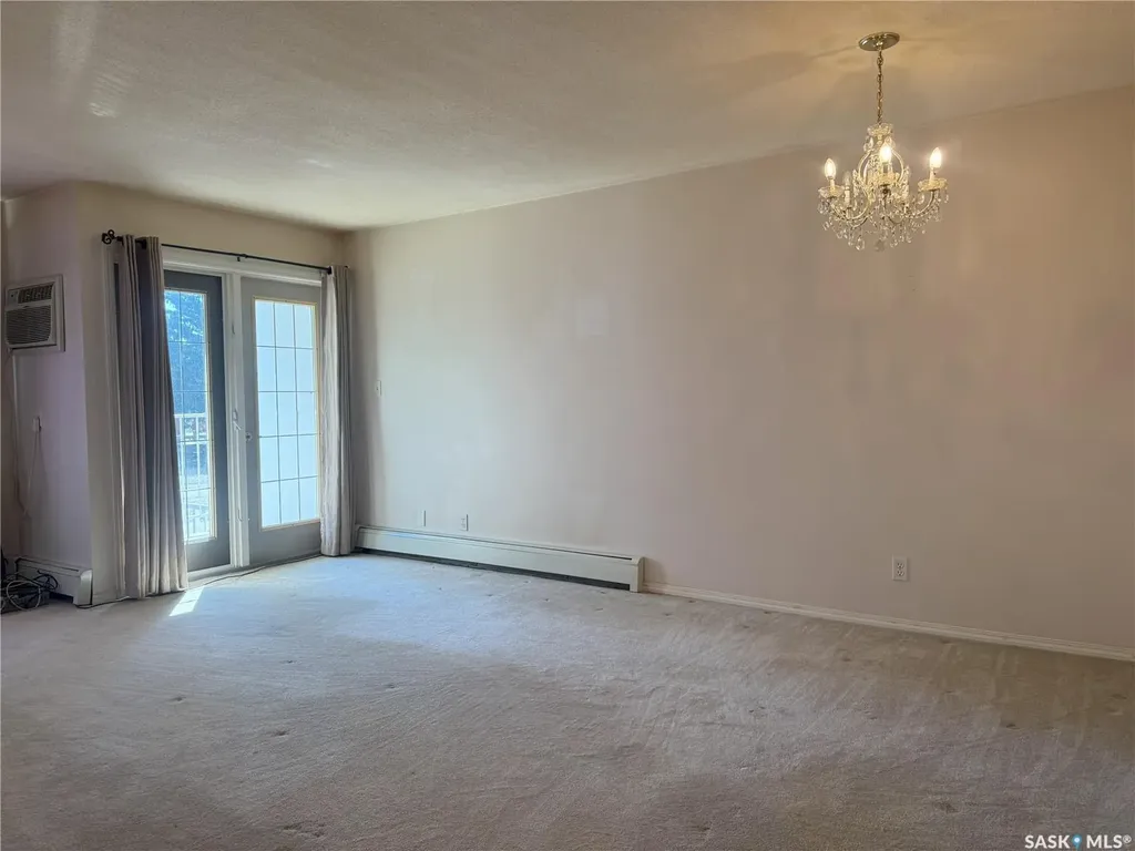 102 1st Avenue Caronport SK S0H 0S0
