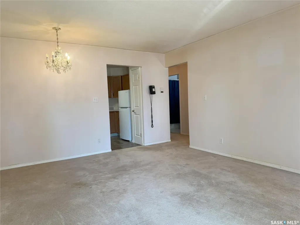 102 1st Avenue Caronport SK S0H 0S0