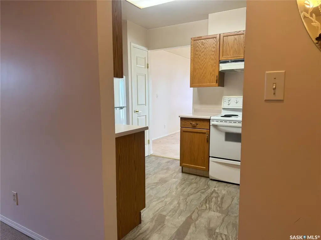 102 1st Avenue Caronport SK S0H 0S0