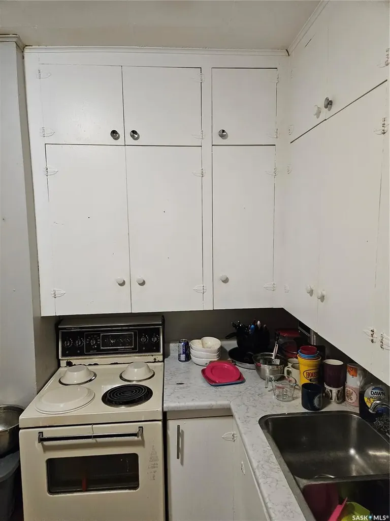 1130 Angus Street Regina SK S4T 1Y5