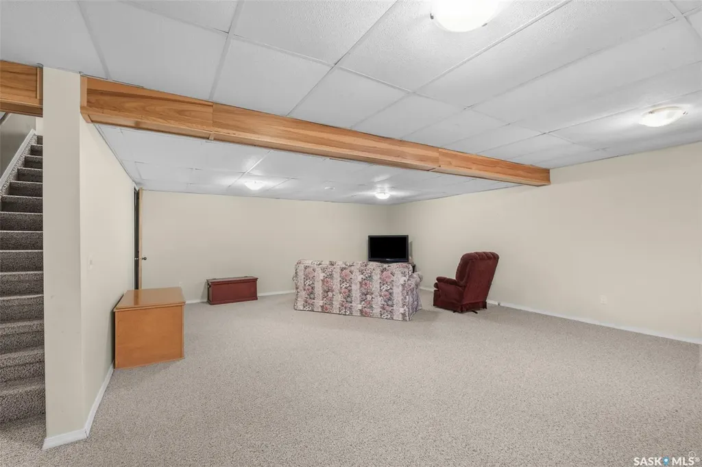 335 Ruttle Avenue Kinistino SK S0J 1H0