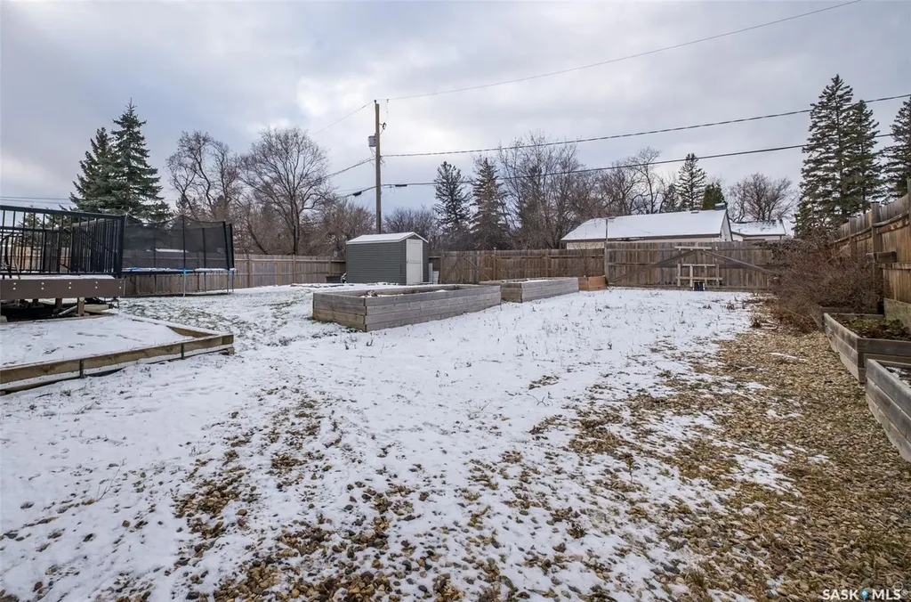 335 Ruttle Avenue Kinistino SK S0J 1H0