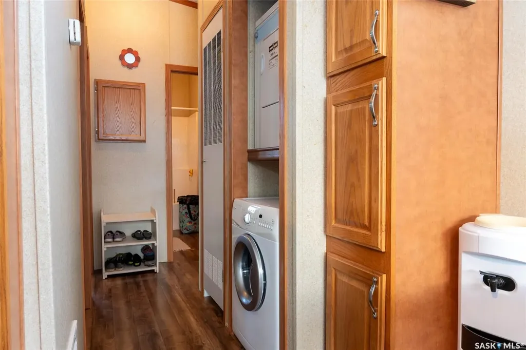 1209 Oak Avenue Beaver River Rm No. 622 SK S0M 1A0