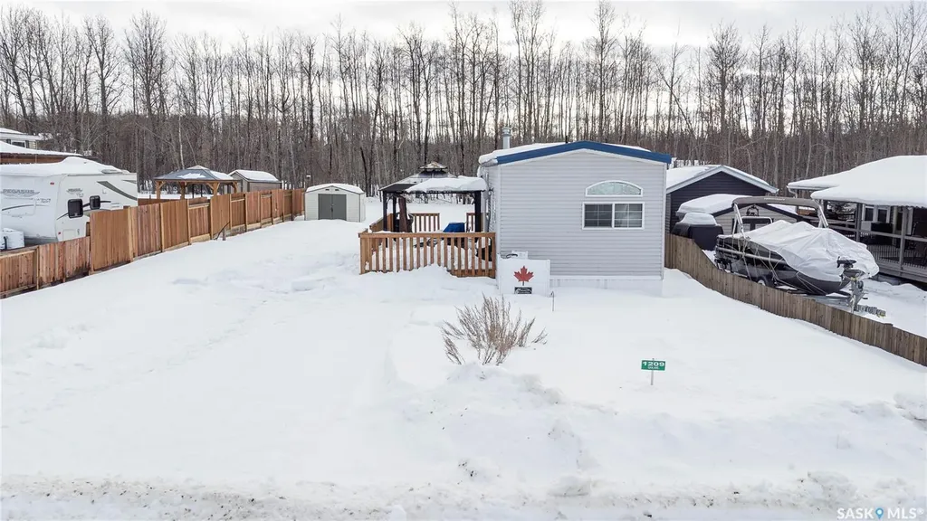 1209 Oak Avenue Beaver River Rm No. 622 SK S0M 1A0