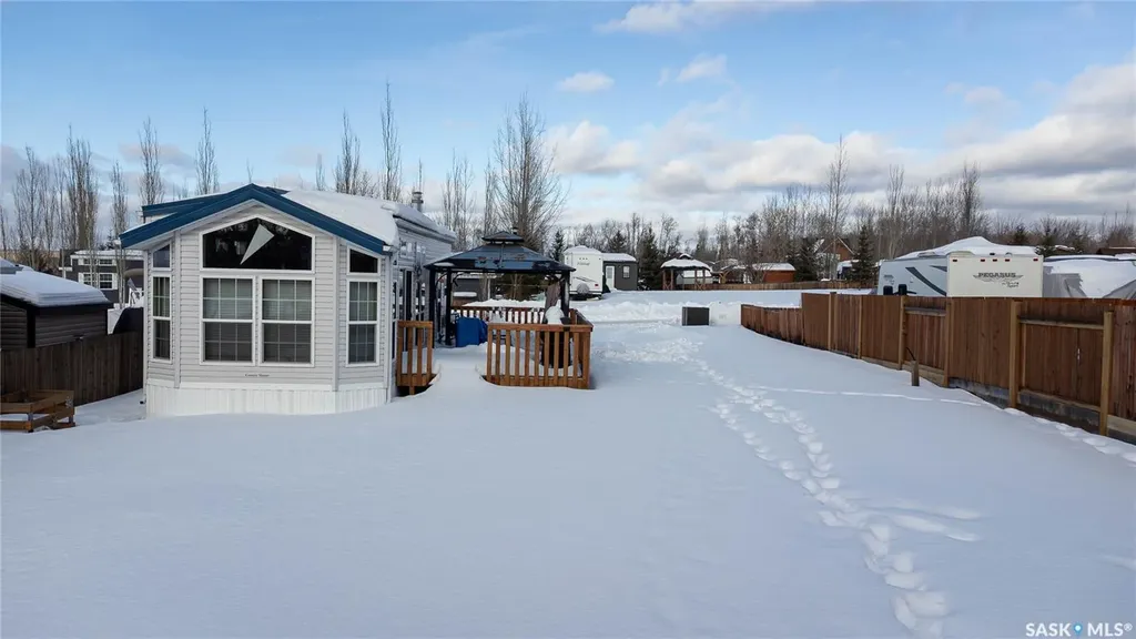 1209 Oak Avenue Beaver River Rm No. 622 SK S0M 1A0