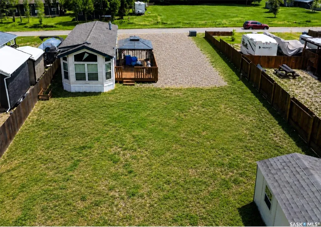 1209 Oak Avenue Beaver River Rm No. 622 SK S0M 1A0