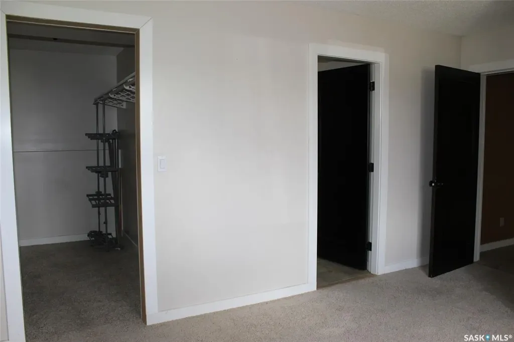 581 3rd Street W Shaunavon SK S0N 2M0