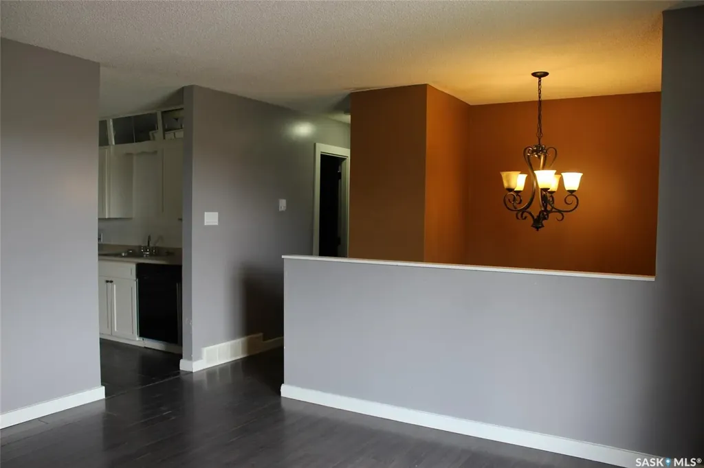 581 3rd Street W Shaunavon SK S0N 2M0