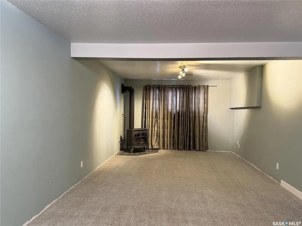 801 2nd Avenue W Meadow Lake SK S9X 1A1