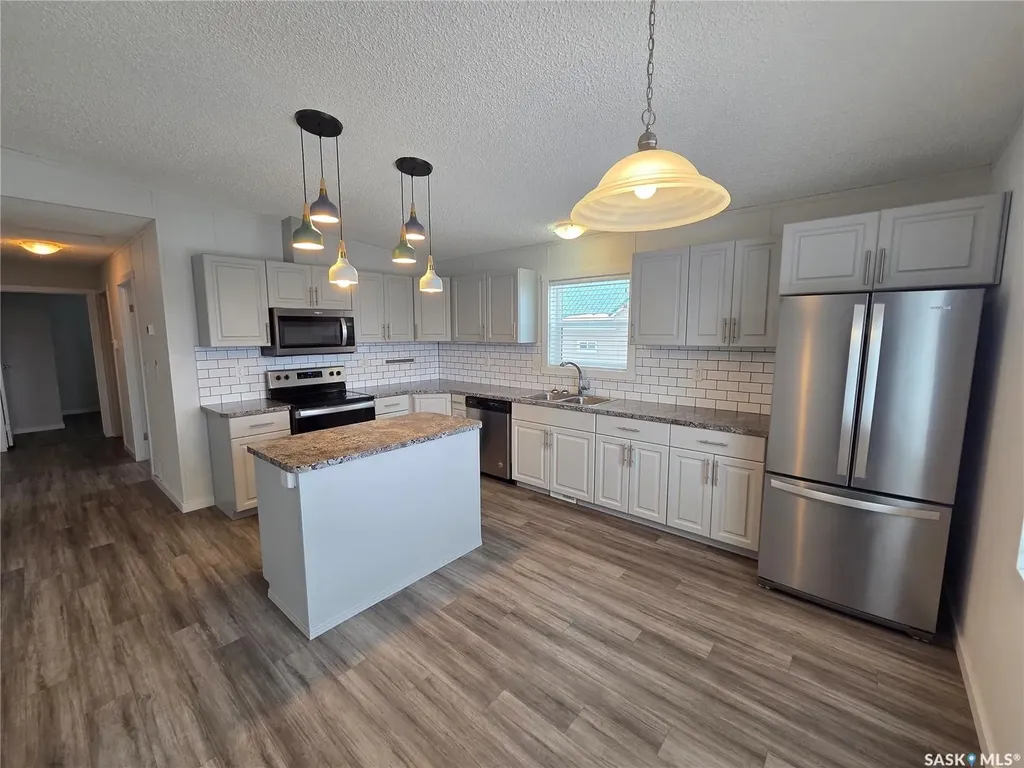 413 Railway Street Kipling SK S0G 2S0