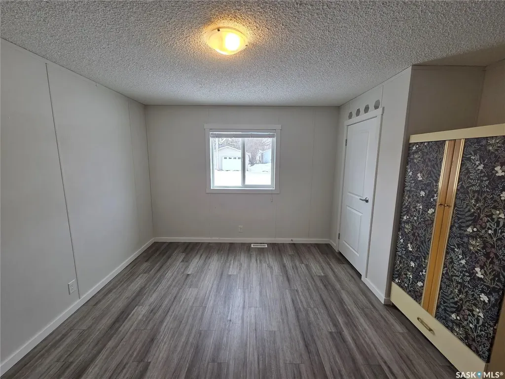 413 Railway Street Kipling SK S0G 2S0